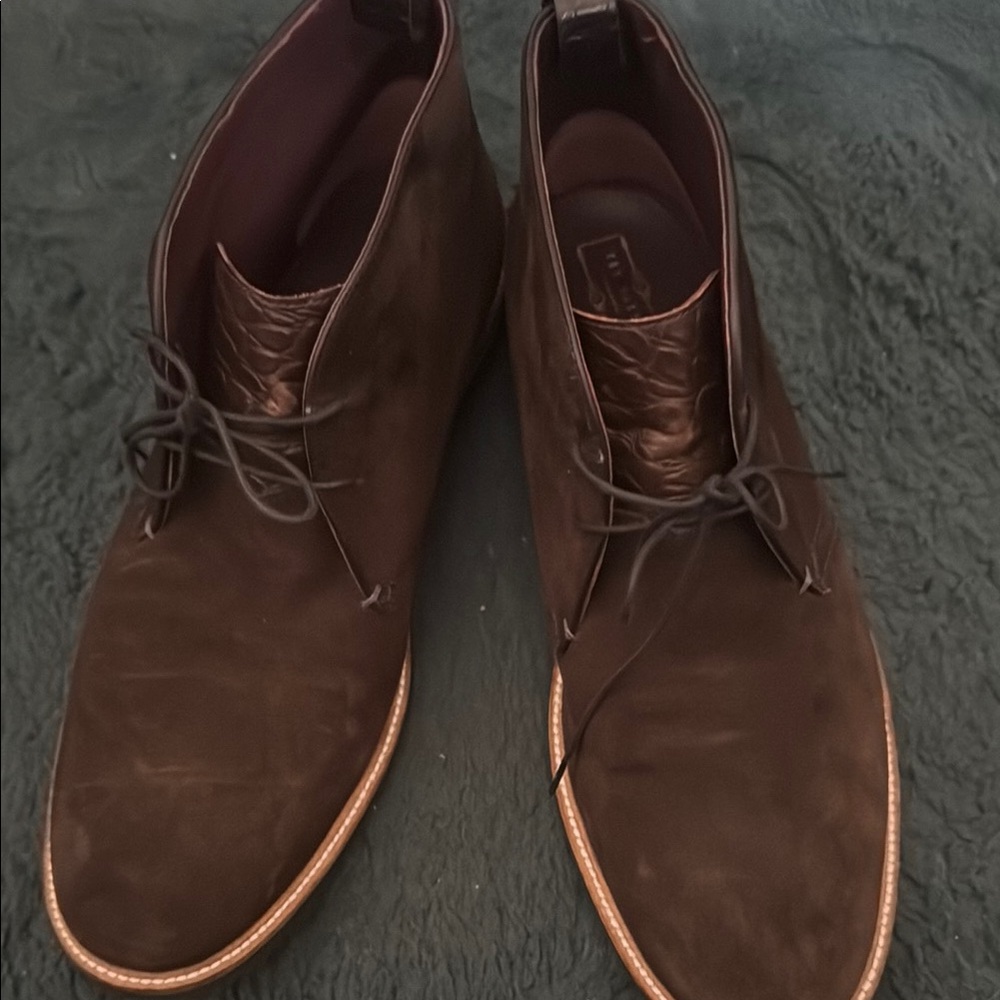 Men's Brown Leather Chukka Boots